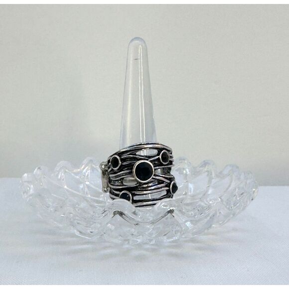 Modern Abstract Ring - Picture 1 of 5